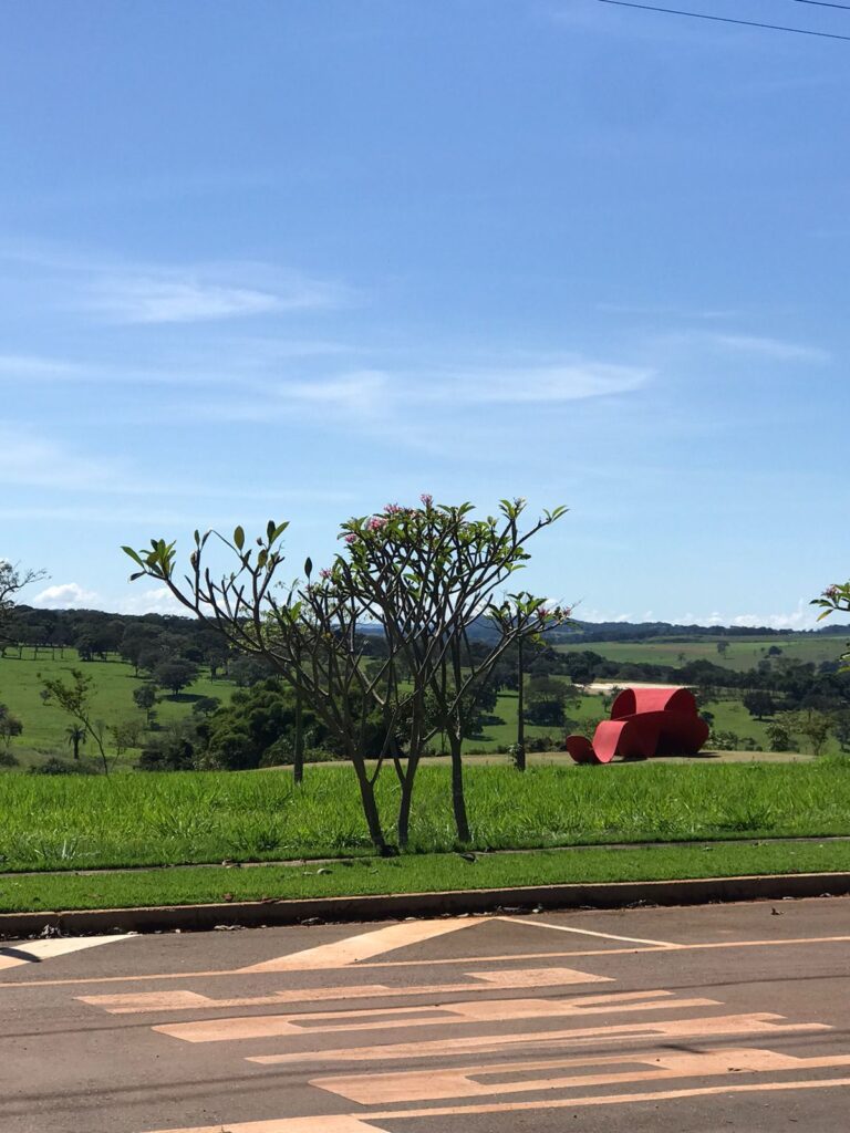 Lote a venda no Condomínio Florata